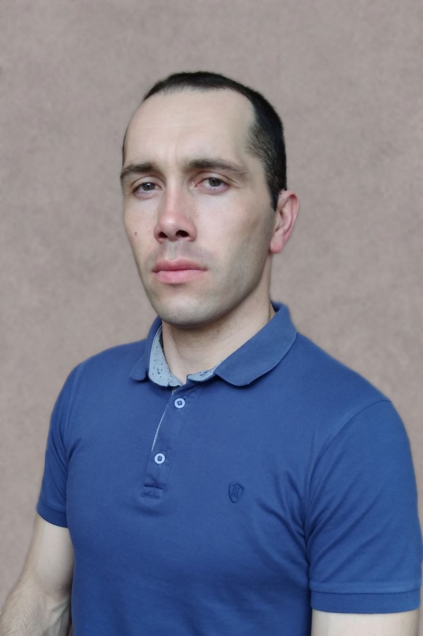 Уразбахтин Денис Рифович.